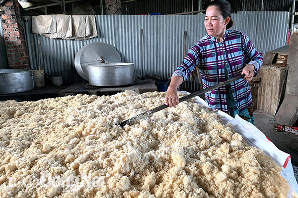 Men ủ 36 vị thuốc bắc đặc trưng Men ủ 36 vị thuốc bắc đặc trưng